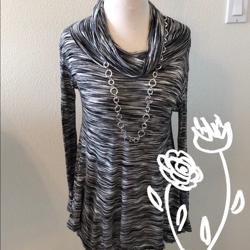 Ladies Lightweight Long Sleeve Top